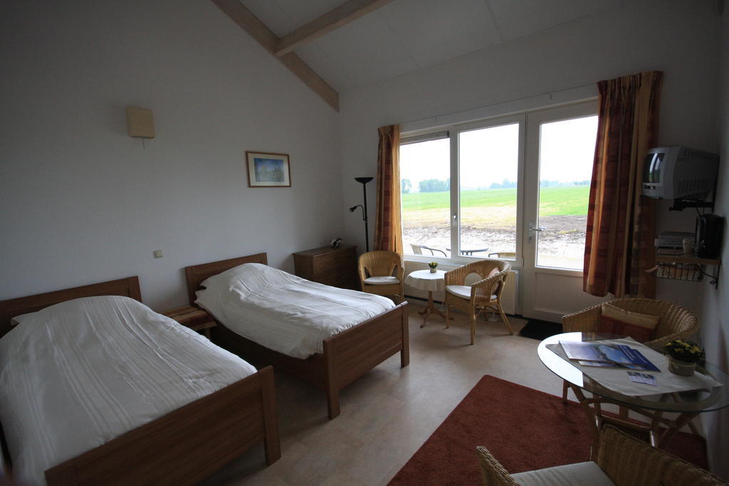 Boerderij "De Verwondering" Goudriaan Zimmer foto
